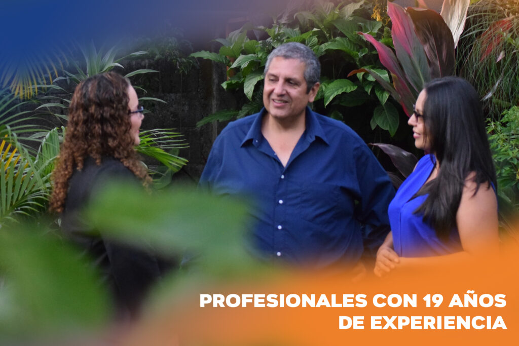 Profesionales con 19 años de experiencia